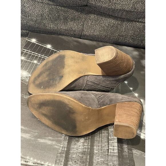 Steve‎ Madden Mertta Grey Suede Muels Women's Shoe Size 8M - Picture 7 of 7